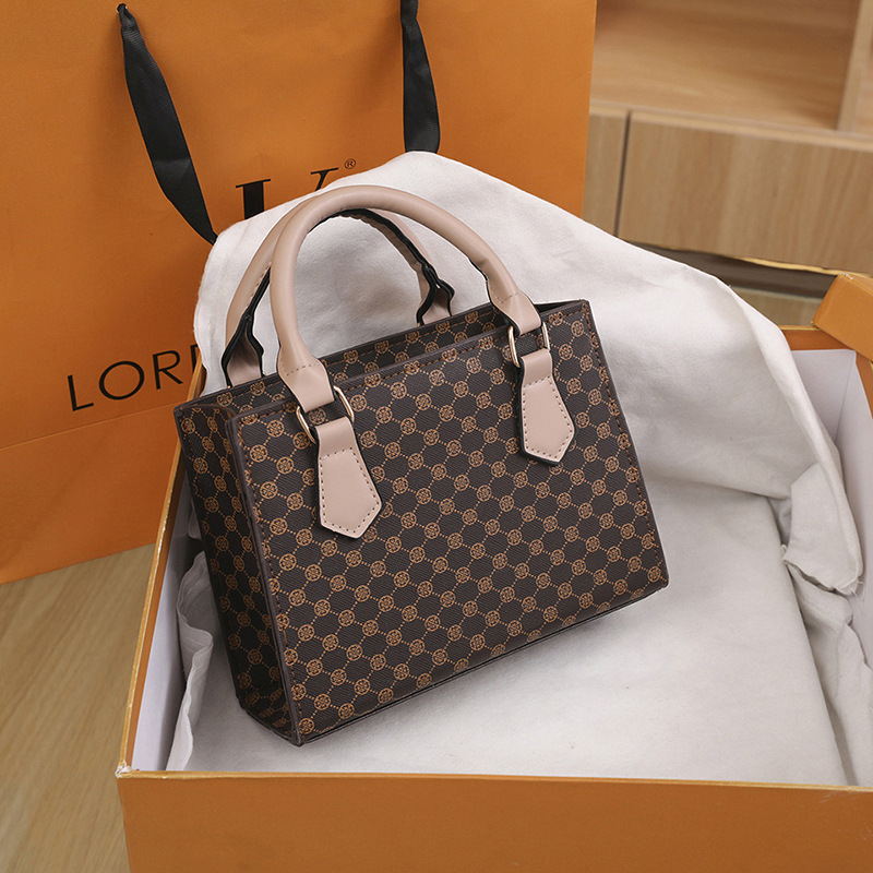 Torba damska z nadrukiem w sty – Women'S Kipling Bags recenzja i cena