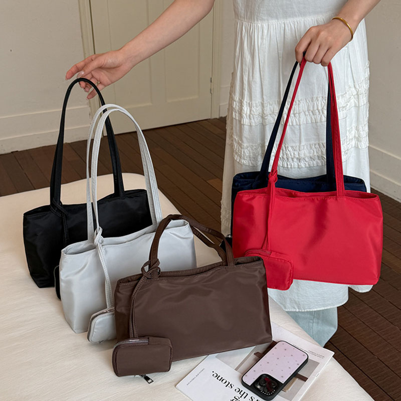 Prosta, pojemna torba na ramię – Women Bags With Wallet recenzja i cena