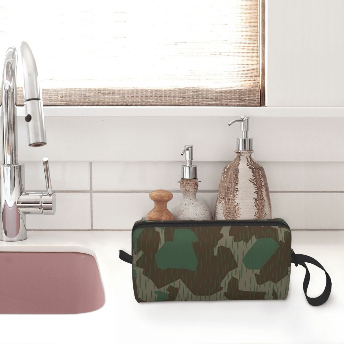 Piórnik w kamuflażu Splitterta – Women Bags Germany recenzja i cena